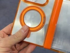 苹果首款折叠屏手机模具曝光：7.7英寸内屏+磁吸充电设计