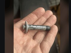 十年未换的散热硅脂引热议：性能衰减与实际使用寿命解析