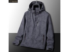 真维斯防风防水冲锋衣84元