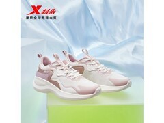 特步女跑鞋59元抢购