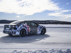 宝马新世代i3将首发，M部门2027年推纯电高性能iM3