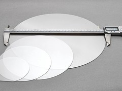 Wolfspeed发布12英寸碳化硅晶圆推动半导体制造新突破