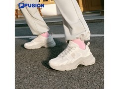 FILA女跑鞋390元抢