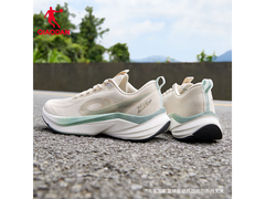 乔丹飞速3.0LITE跑鞋京东5折仅86元