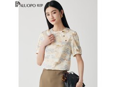 帕罗真丝泡泡袖上衣570元