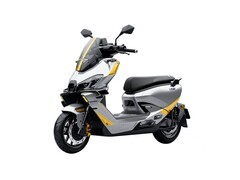 首驱S300 Ultra智能锂电摩托限时直降2500