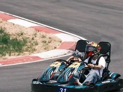 新手入门卡丁车全攻略：装备选择到驾驶技巧一文讲透