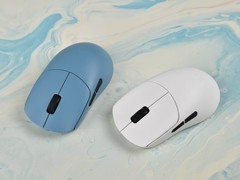 雷柏VT0双8K电竞鼠标评测：中小手抓握玩家的终极答案