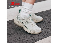 特步女子冬季复古跑鞋37码到手仅109元