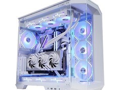 微星鱼缸海景房主机U9 285K