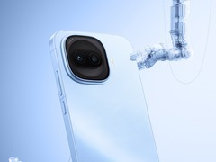 7600mAh超薄蓝海电池加持 iQOO Z11 Turbo内置强劲续航