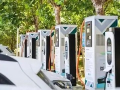 油价破9元催生购车理性回归：纯电车五年成本优势达6万元