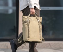 PGYTECH蒲公英智能科技全新发布OneGo 双肩托特包