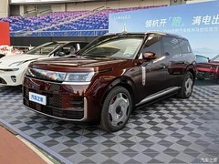 领克900L实车亮相：大型七座插混SUV，2026年底上市