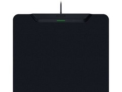 雷蛇HyperFlux V2无线充电鼠标垫