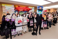 OPPO西北首家旗舰店落户西安 科技国潮吸引驻华外交官打卡体验