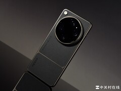 光学至上的口袋哈苏？5分钟看懂OPPO Find X9 Ultra值不值