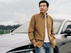 雷军口碑危机：小米事故、抄袭质疑与品牌信任重塑