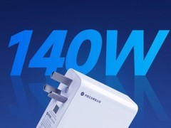 机械革命推出140W私有协议电源适配器，售价169元