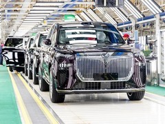 岚图云峰工厂升级：国产化产线迈向每小时60台产能