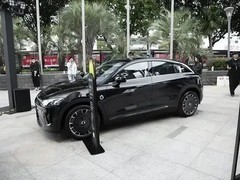 smart精灵3联名Keith Haring推艺术特别版