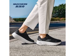 斯凯奇女款跑步鞋京东5折仅226元