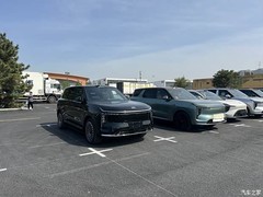 智己LS8北京车展亮相：800V超充+1605km续航，全系标配高阶智驾