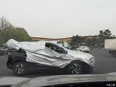 红旗全新纯电紧凑型SUV E-HS4亮相北京车展前夕