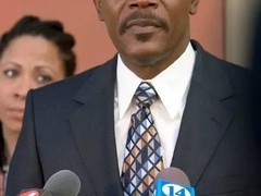 泳池派对背后：电影经典场景的失控真相