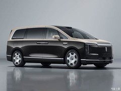 尊界V680/V800入选新能源车购置税减免目录，2026年8月上市