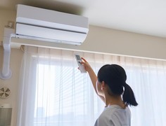 空调的省电陷阱：频繁开关和 24 小时运行，上班族该选哪种？