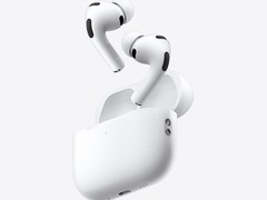 苹果AirPods Pro 3发布：降噪升级、支持实时翻译，京东促销价1610元