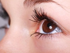 我国首套自主显微眼科手术机器人研发成功