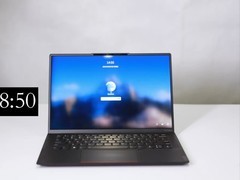 联想开天X1 Carbon信创笔记本亮相，9秒开机刷新国产PC性能记录