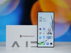 红魔11 Air发布：真全面屏+骁龙8至尊，售价2999元起