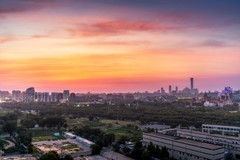 用尼康Z5II记录城市光影瞬间