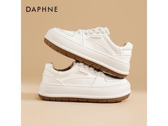 达芙妮厚底小白鞋女款89.9元