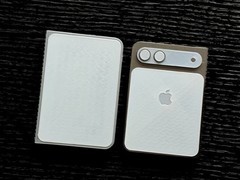 苹果首款折叠屏手机iPhone Fold将于9月发布