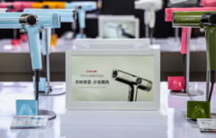 康夫闪耀世界美发大会：携沙龙基因，共创前沿美学