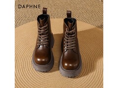 达芙妮厚底马丁靴99.9元抢