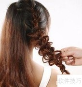 蓬松丸子头，俏皮减龄新选择