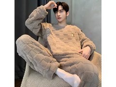 雪中飞男士珊瑚绒睡衣64元抢