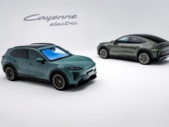 保时捷纯电卡宴Turbo亮相北京车展：2.5秒破百，售价111.8万元起