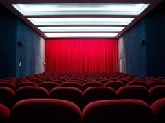 电影《潜伏》立项引热议，谍战经典将登大银幕