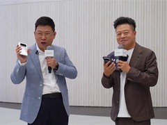 华为发布全球首款大阔折手机Pura X Max，鸿蒙生态再添旗舰力作