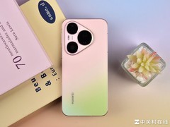 华为Pura 90 Pro上手评测：更具时尚感的影像旗舰