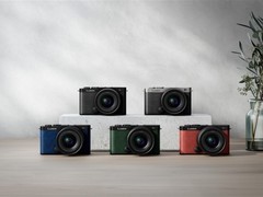 松下承认相机宣传图造假，马赛克大军添新成员
