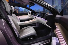 从奥迪E7X智能配置看纯电豪华SUV新格局