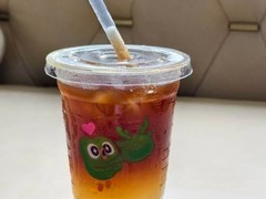 瑞幸推百亿活菌吸管引爆抢购，乳酸菌美式成健康新宠