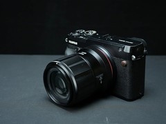 美科发布GFX专用85mm F1.8 G轻量自动对焦镜头，售价2299元